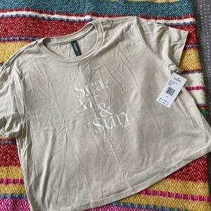 Vuori Tan Crop T-Shirt NEW with tags